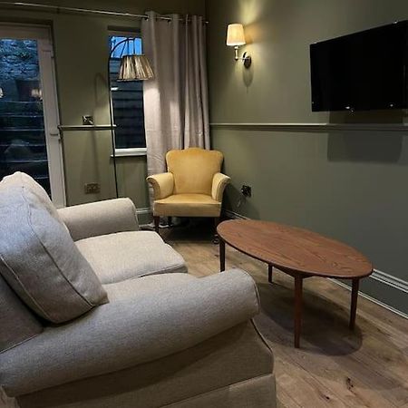 Peaceful Apartment In The Heart Of Frome Exteriér fotografie