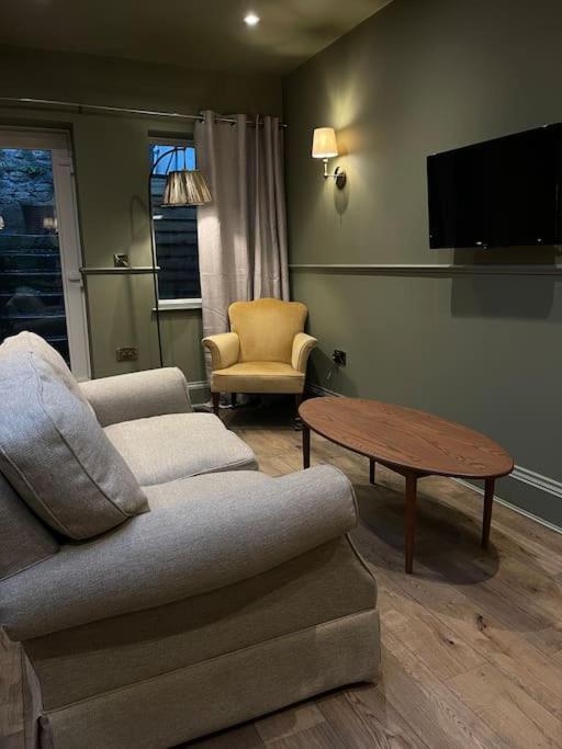 Peaceful Apartment In The Heart Of Frome Exteriér fotografie